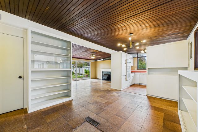 2724 N Street, Eureka, CA 95501