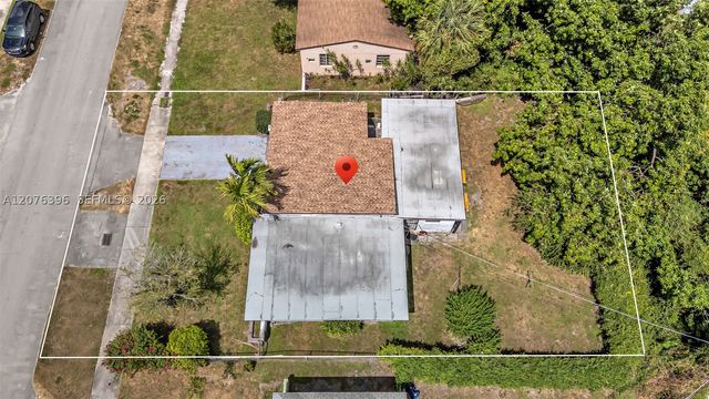 835 NW 84th St, Miami, FL 33150