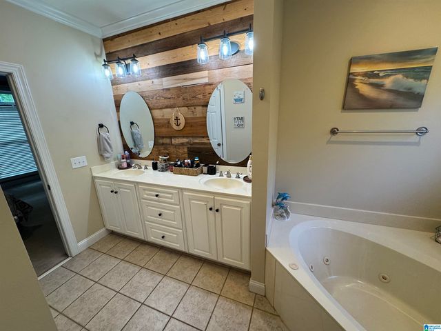 9067 INDEPENDENCE DRIVE, Kimberly, AL 35091