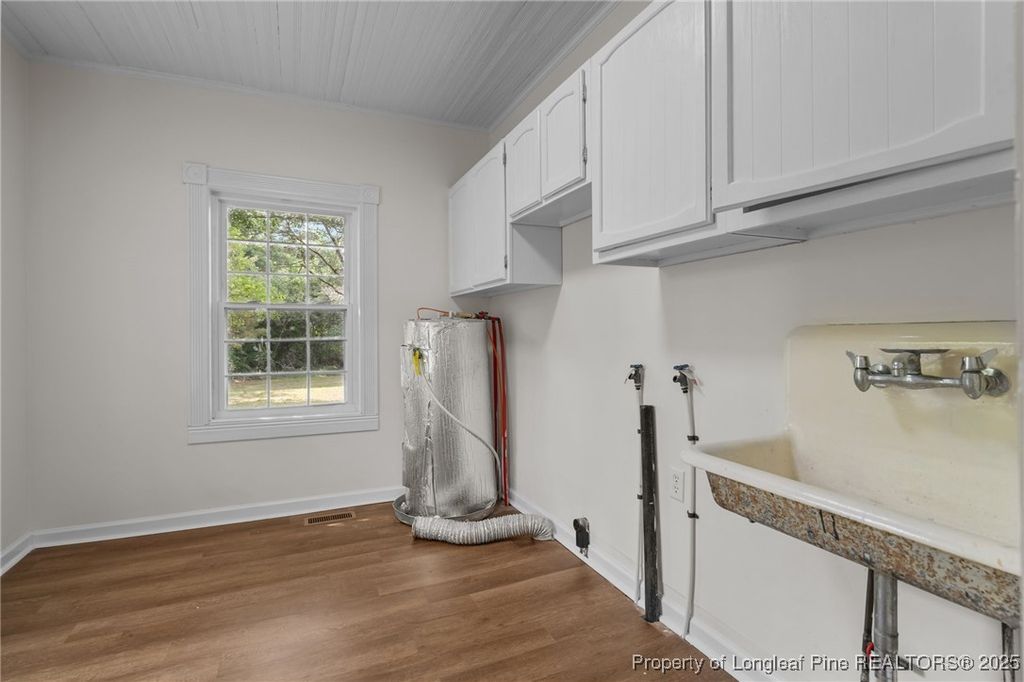 301 W Central Street, Maxton, NC 28364 — photo 24