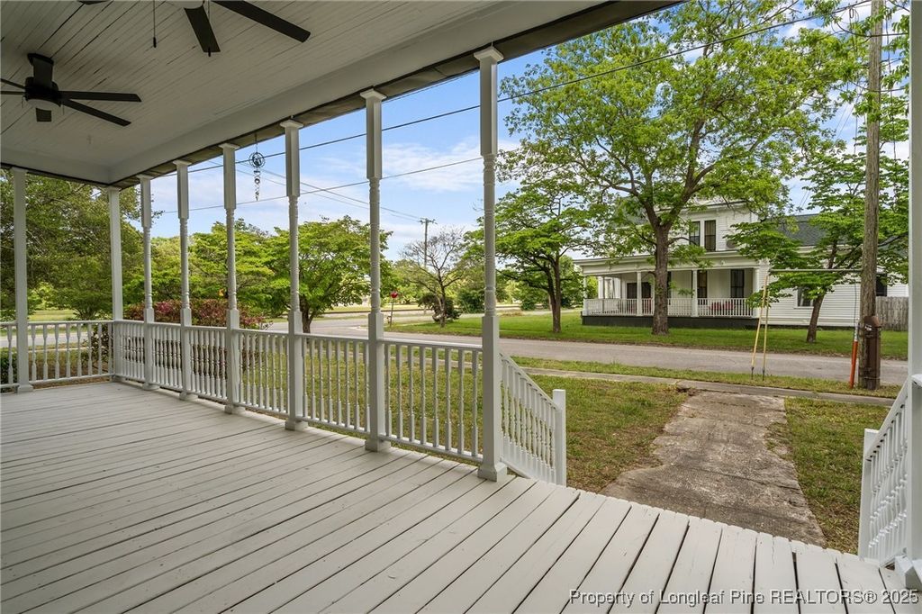301 W Central Street, Maxton, NC 28364 — photo 31