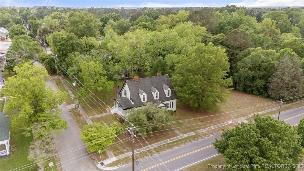 301 W Central Street, Maxton, NC 28364 — photo 42