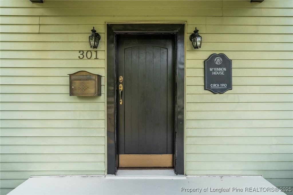 301 W Central Street, Maxton, NC 28364 — photo 48