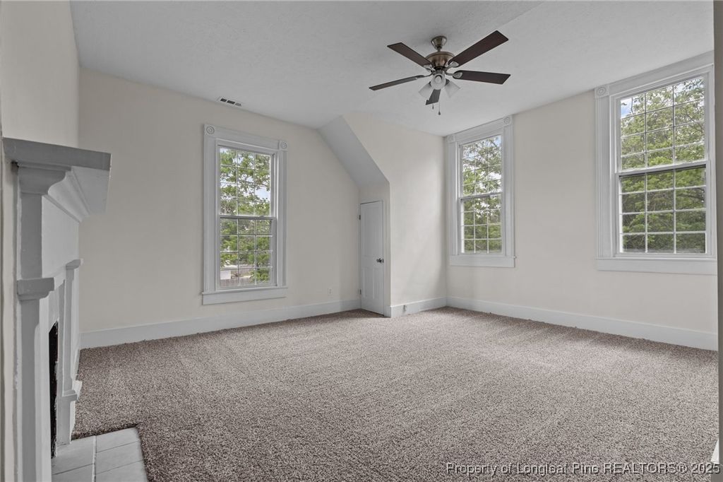 301 W Central Street, Maxton, NC 28364 — photo 6