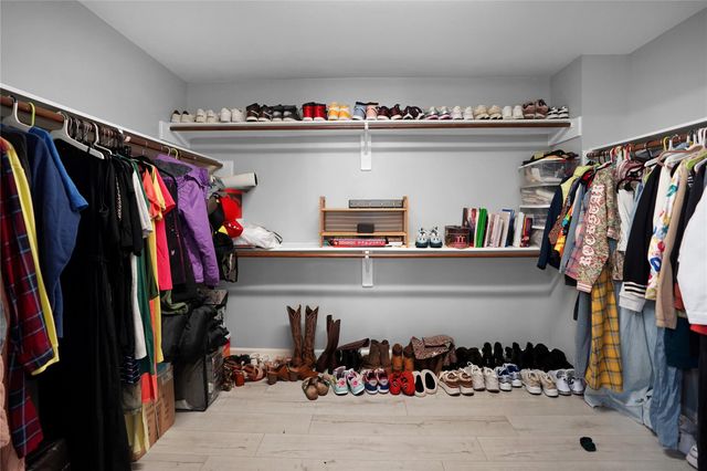 1833 Glenwild Drive, Missouri City, TX 77489