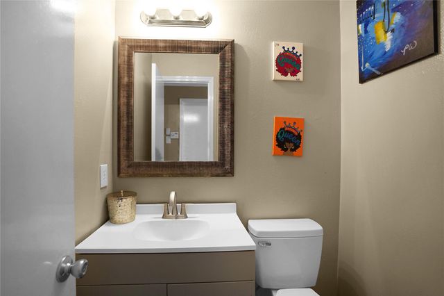 1833 Glenwild Drive, Missouri City, TX 77489