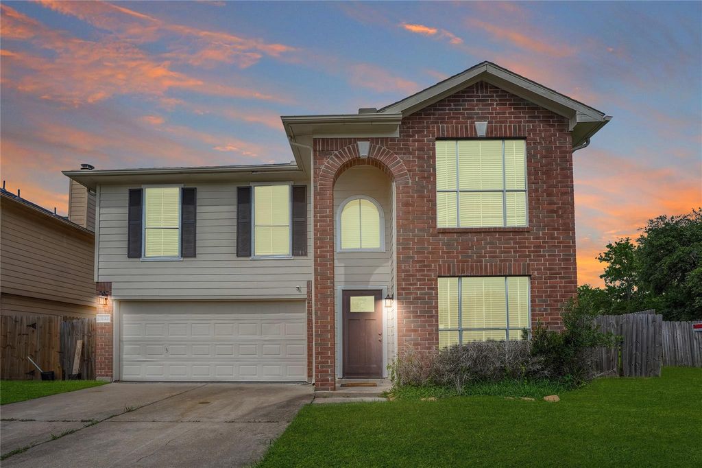 1833 Glenwild Drive, Missouri City, TX 77489