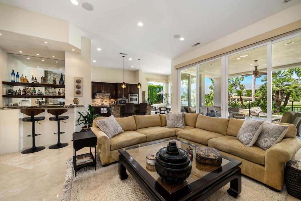 Image 15 of property listing at 56063 Winged Foot, La Quinta, CA 92253
