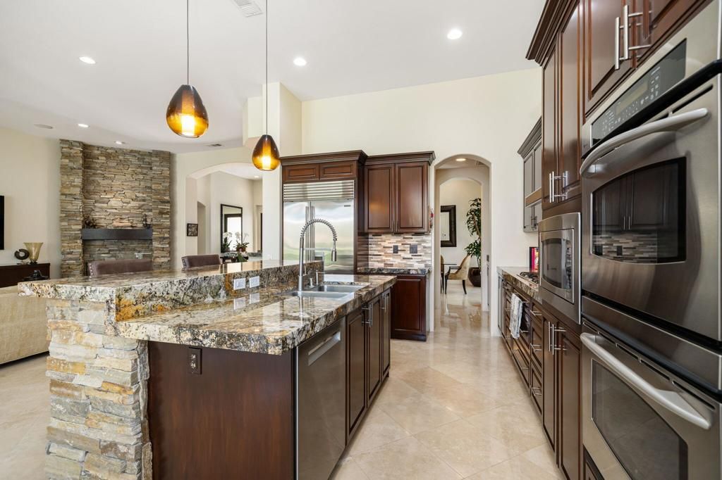 Image 18 of property listing at 56063 Winged Foot, La Quinta, CA 92253