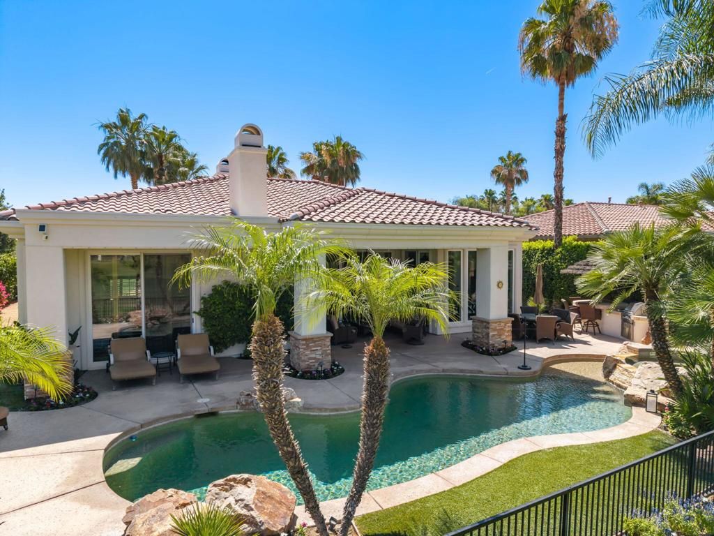 Image 4 of property listing at 56063 Winged Foot, La Quinta, CA 92253