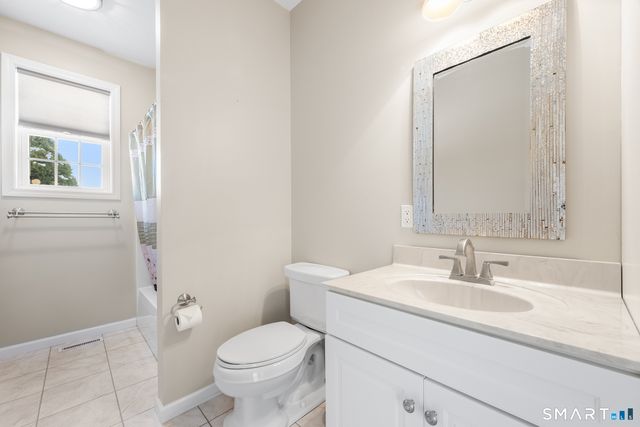 6 Pearl Lane, Rocky Hill, CT 06067