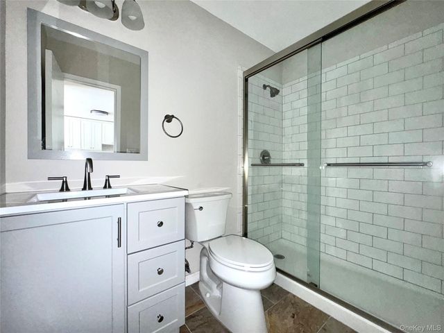 213 Lake Avenue, Saint James, NY 11780