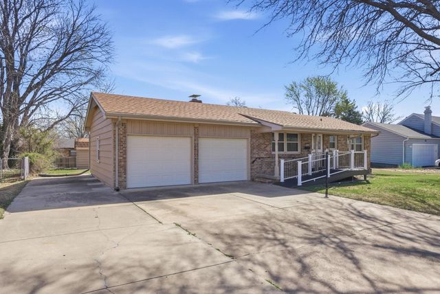 928 S Doreen St, Wichita, KS 67207