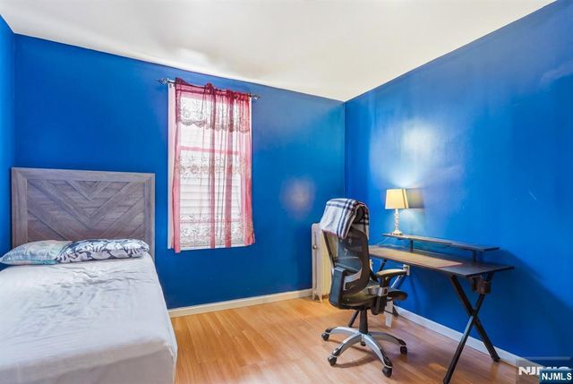 29 Victoria Avenue, Newark, NJ 07104