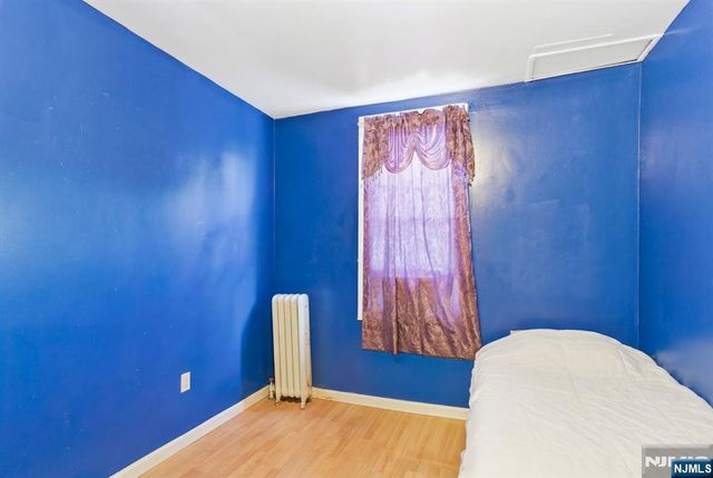 29 Victoria Avenue, Newark, NJ 07104