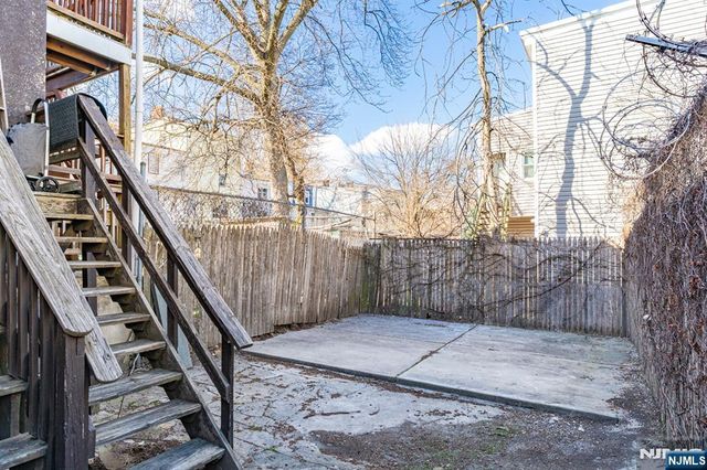 29 Victoria Avenue, Newark, NJ 07104