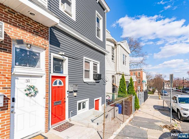 29 Victoria Avenue, Newark, NJ 07104