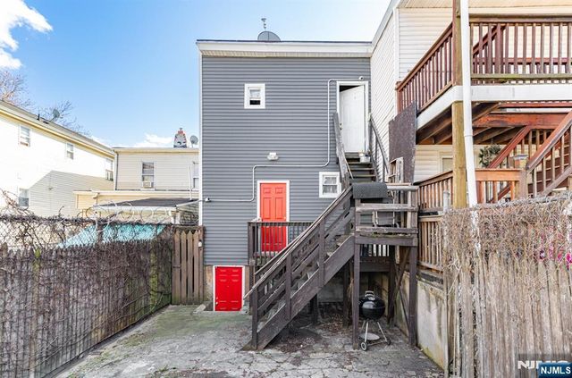 29 Victoria Avenue, Newark, NJ 07104