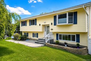 24 Beth Drive, Middletown, NY 10941