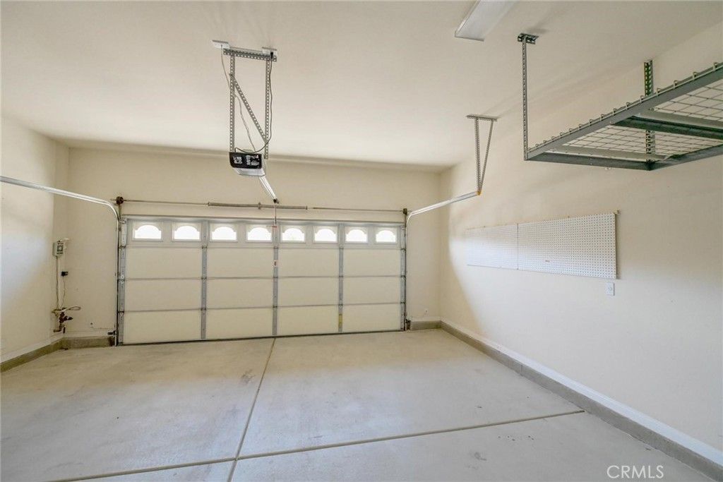 Image 24 of property listing at 19466 Crystal Springs, Apple Valley, CA 92308