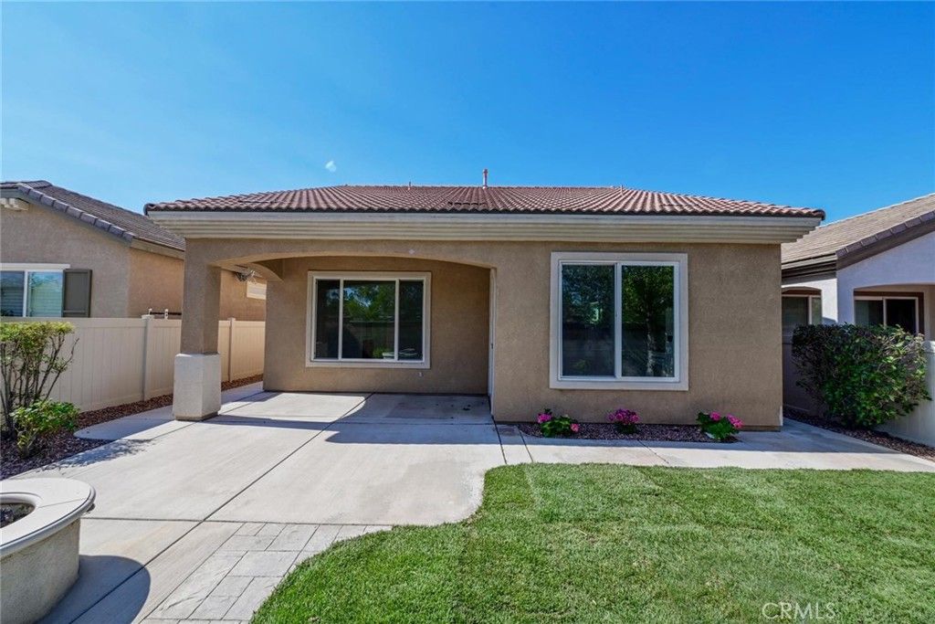 Image 27 of property listing at 19466 Crystal Springs, Apple Valley, CA 92308