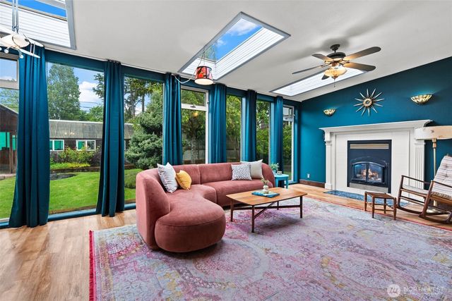 801 N Junett St, Tacoma, WA 98406