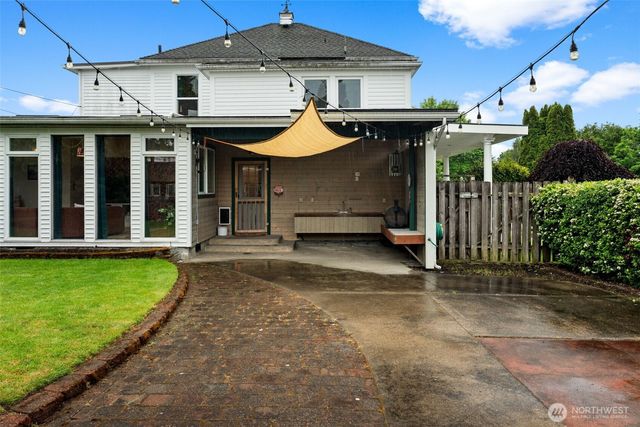 801 N Junett St, Tacoma, WA 98406