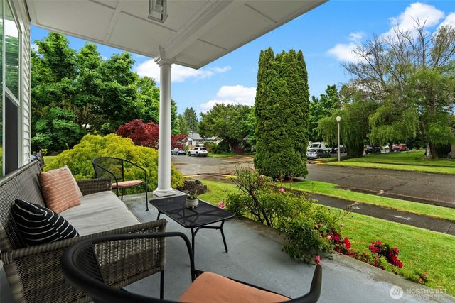 801 N Junett St, Tacoma, WA 98406