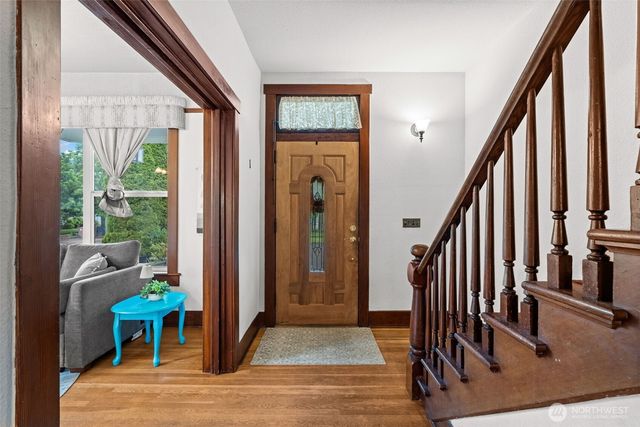 801 N Junett St, Tacoma, WA 98406