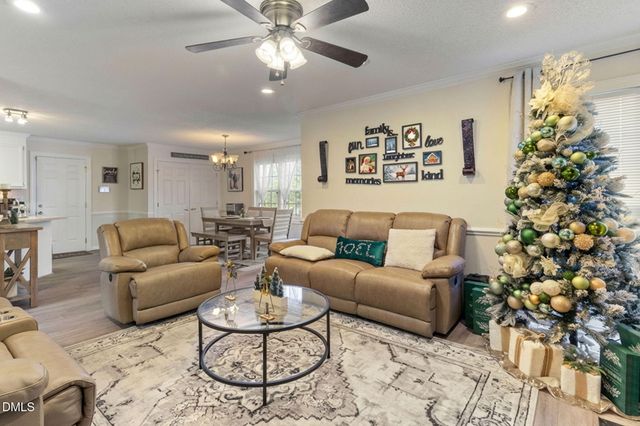 1500 Dunbrook Drive, Winterville, NC 28590