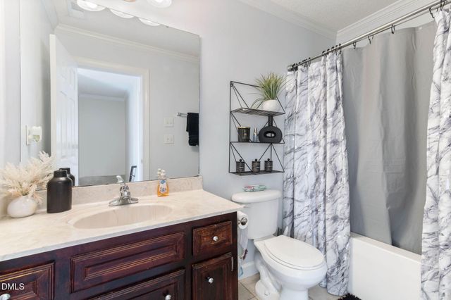 1500 Dunbrook Drive, Winterville, NC 28590