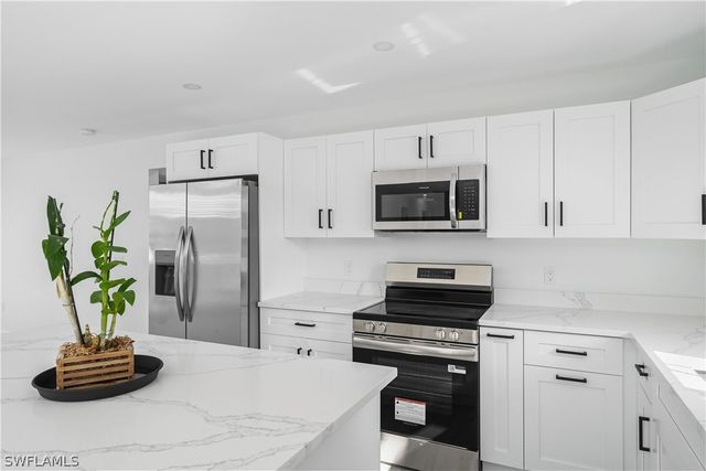 4448 18th AVE SW, Naples, FL 34116