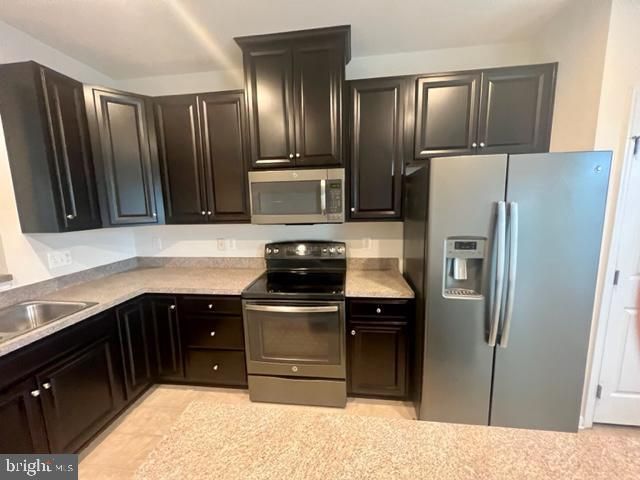 12001 ROY HOBBS PL, Waldorf, MD 20602