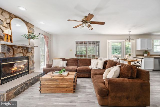 22 TANTERRA DR, Stafford, VA 22556