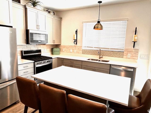 1373 S RAINTREE LN, Santaquin, UT 84655