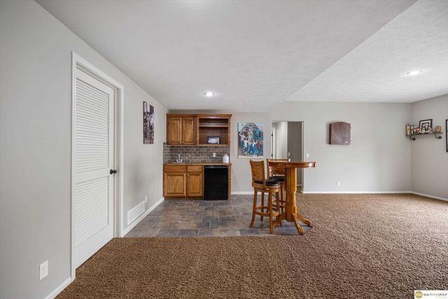 8119 S 167 Street, Omaha, NE 68136