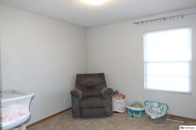 17733 Lillian Street, Omaha, NE 68136