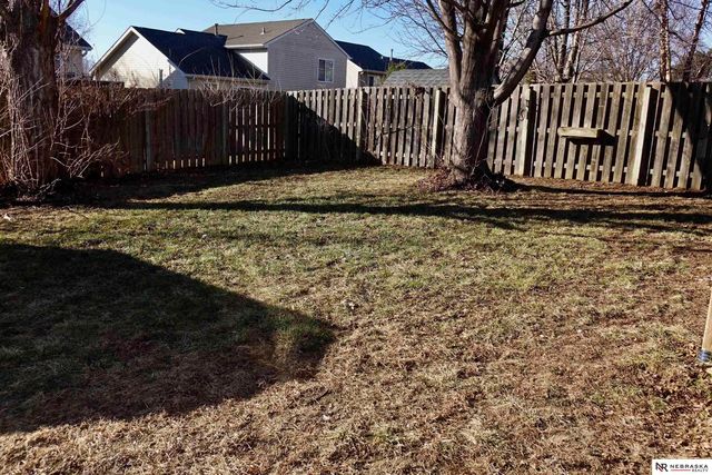 17733 Lillian Street, Omaha, NE 68136