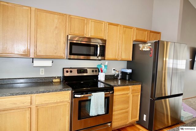 17733 Lillian Street, Omaha, NE 68136