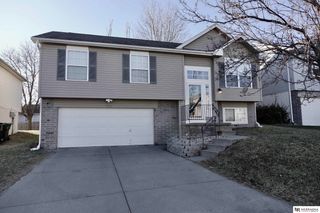 17733 Lillian Street, Omaha, NE 68136