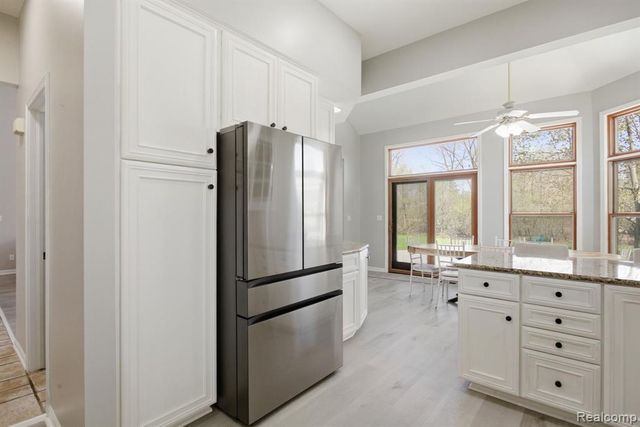 8488 Annette Avenue, Grosse Ile, MI 48138