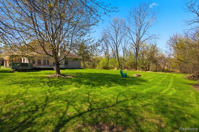 8488 Annette Avenue, Grosse Ile, MI 48138