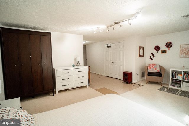 15015 BRIDGEPORT DR, Dumfries, VA 22025