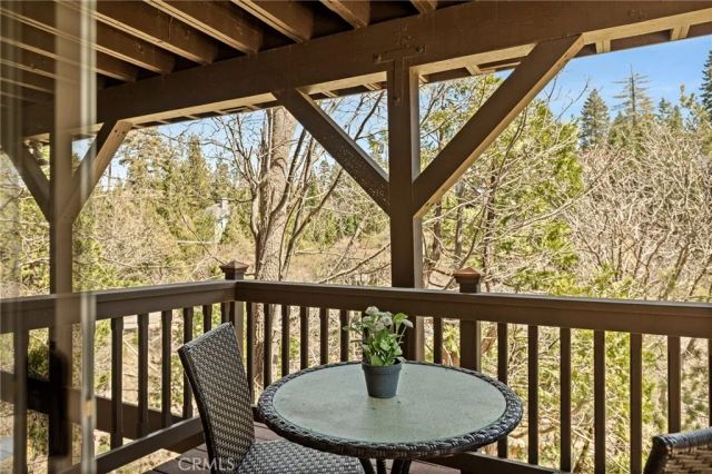 813 Brentwood, Lake Arrowhead, CA 92352