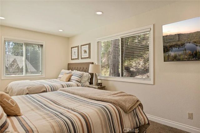 813 Brentwood, Lake Arrowhead, CA 92352