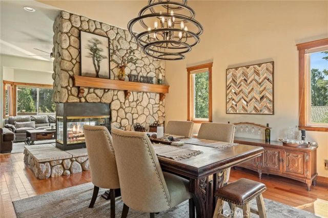 813 Brentwood, Lake Arrowhead, CA 92352