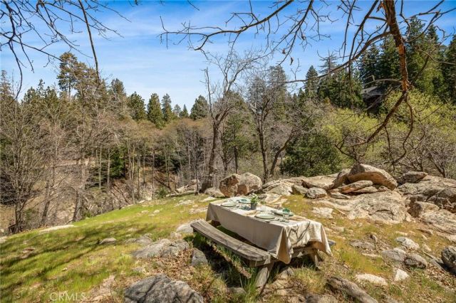 813 Brentwood, Lake Arrowhead, CA 92352