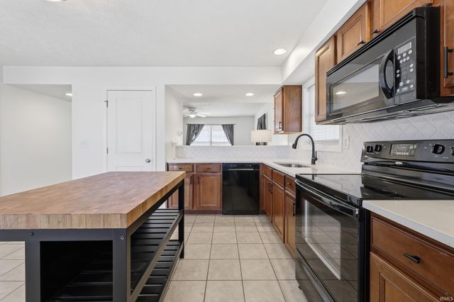 2570 S Addisyn Lane, Bloomington, IN 47403