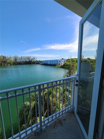 12940 SW 128th Street 202, Miami, FL 33186
