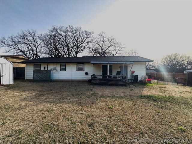 226 Orchard, Lone Grove, OK 73443